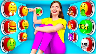 1000 मिस्ट्री बटन चैलेंज #1 | केवल 1 आपको भागने देता है RaPaPa Challenge