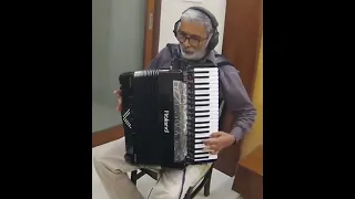 Aaja Sanam Madhur Chandni me hum Instrumental on Roland V Accordion FR 8X 2