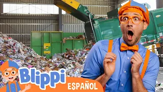 Blippi recicla con los camiones de la basura | Blippi Español | Videos Educativos para niños