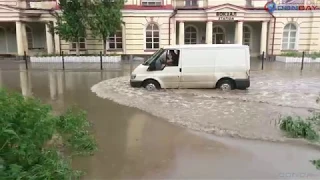 Donday. В Новочеркасске затопило здание железнодорожного вокзала