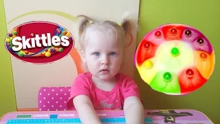 Эксперимент с конфетами Скитлс Крутые опыты для детей Skittles Candy Science