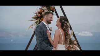 Boho-chic elopement at El Viento Santorini, by MAGIC VIDEOGRAPHY