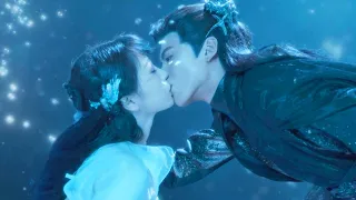 Cinderella is in danger, and the domineering demon King uses a kiss to protect her! Wang Hedi 💖