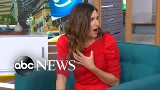 You have to see how Molly Shannon surprised Kathryn Hahn on 'GMA Day'