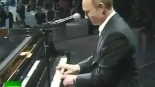 Путин играет на езидским