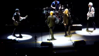 U2 bad/people have power /Patti smith 29/10/2015