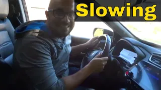 Slowing Down A Car Like A Pro-Easy Driving Steps