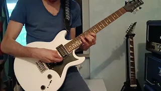 Just shredding with 100€ guitar