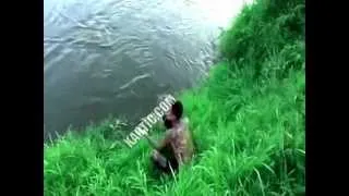 Dumbass Almost Ripped To Shreds By Hungry Crocodile