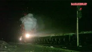 [0022] Fire spark with China Steam train !! 中国の蒸気機関車 建設型大噴火！