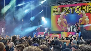 Alestorm  - " Nancy the Tavern Wench"... Leyendas del Rock 2017