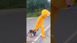 teddy boy funny videos ||😆 teddy bear prank on teddy 🧸 prank public place || very funny short video