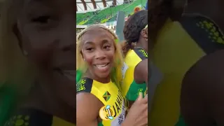 Media Darling Shelly-Ann Fraser-Pryce interacting with the crowd at World Athletics Championship