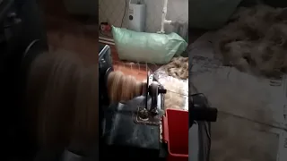 обработка шерсти овечьей для носков