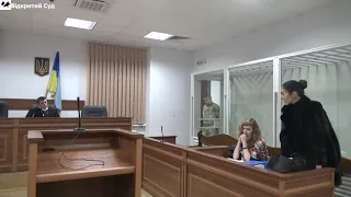 Адвокат підозрюваного клопоче про припинення повноваження попереднього захисника