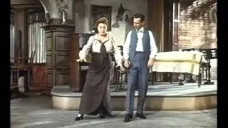 "Leg of Mutton" - 'Turkey Trot' with José Ferrer & Helen Traubel ("Deep in My Heart")