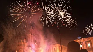 Sant'Agata 2019: i fuochi "da sira 'o tri" in piazza Duomo a Catania