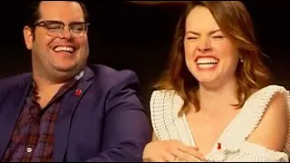 josh gad and daisy ridley being hilarious under 2 minutes straight