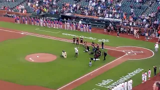 Metallica's Hetfield & Hammett play National Anthem before Giants/Mets 5/24/22