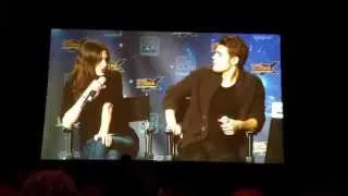 Phoebe Tonkin and Paul Wesley at Conic Con FanX 2015