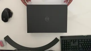 Unboxing Dell XPS 9300 13