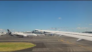Air New Zealand Boeing 787-9 Dreamliner Departure from Auckland Airport