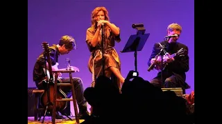 COWBOY JUNKIES  -   BEA'S SONG  / MUSICAL KEY -   CANADIAN PROG. FOLK