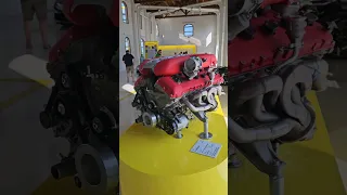 Двигатель V12 от Ferrari