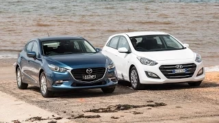 2017 Mazda3 vs Hyundai i30: 0-100km/h & engine sound comparison