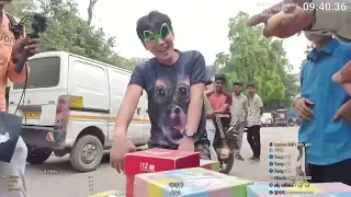 @realkangjoel Dancing in the streets of India waiting for Ice Poseidon