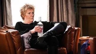 EastEnders - Shirley Carter Being Iconic For 2 Minutes And 47 Seconds