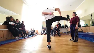 1/2 HIP HOP JUNIORS (12+) Тэйлс vs Маша Цой