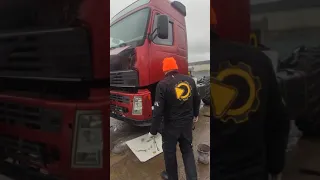 Купил Кировец с кабиной VOLVO и двигателем на 400 л.с. Первые впечатления #Shorts