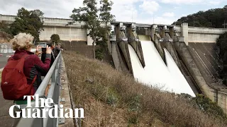 Sydney's Warragamba Dam water storage reaches full capacity