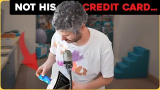 Ethan accidentally shows his CREDIT CARD on stream