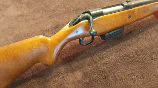 Bolt Action Shotgun: Mossberg 395 KB.