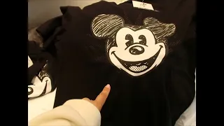 Uniqlo Disney Springs store tour with prices