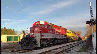 RJ Corman & Susquehanna ALCAN Z545 heading west bound on the Old Road Subdivision at Simpsonville KY