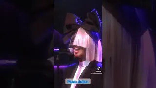 Sia unstoppable 💙