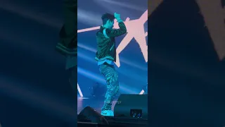 JAY B - B.T.W.  [230126]  2022 WORLD TOUR JAY B TAPE : PRESS PAUSE ENCORE IN SEOUL