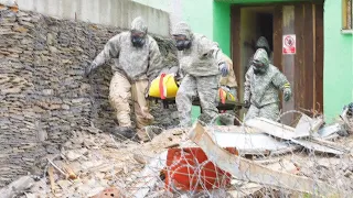 TOXIC: MOPP LEVEL 4 with U.S. Army CBRN Soldiers in Slovakia