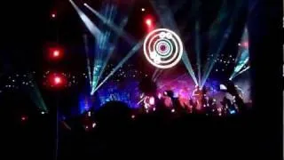 Coldplay Viva La Vida / Charlie Brown Live at O2 Arena London 9 December 2011