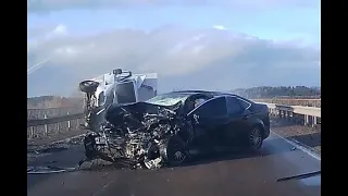 HARDCORE Compilation of Car Crash Dashcam