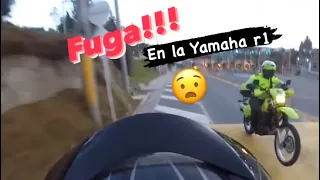 Fuga!!! policia 👮🏻‍♂️en dr650 vs Yamaha r1 🔥