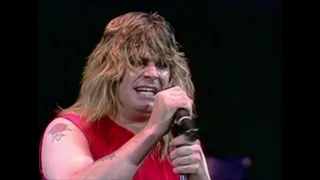 Ozzy Osbourne - Over the Mountain (Speak of the Devil - 1982)