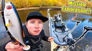 Ce lac se vide et on l'explore avec cette nouvelle embarcation de pêche !!!