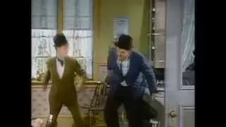 Stan Laurel  Beats Up Oliver Hardy