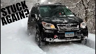 Subaru with X-Mode in deep powder snow!