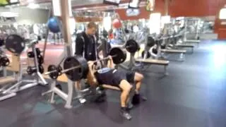 Raw Bench 405x5 pause reps