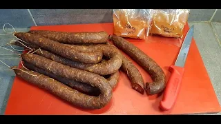 véritable chorizo doux fumé au fumoir artisanal .